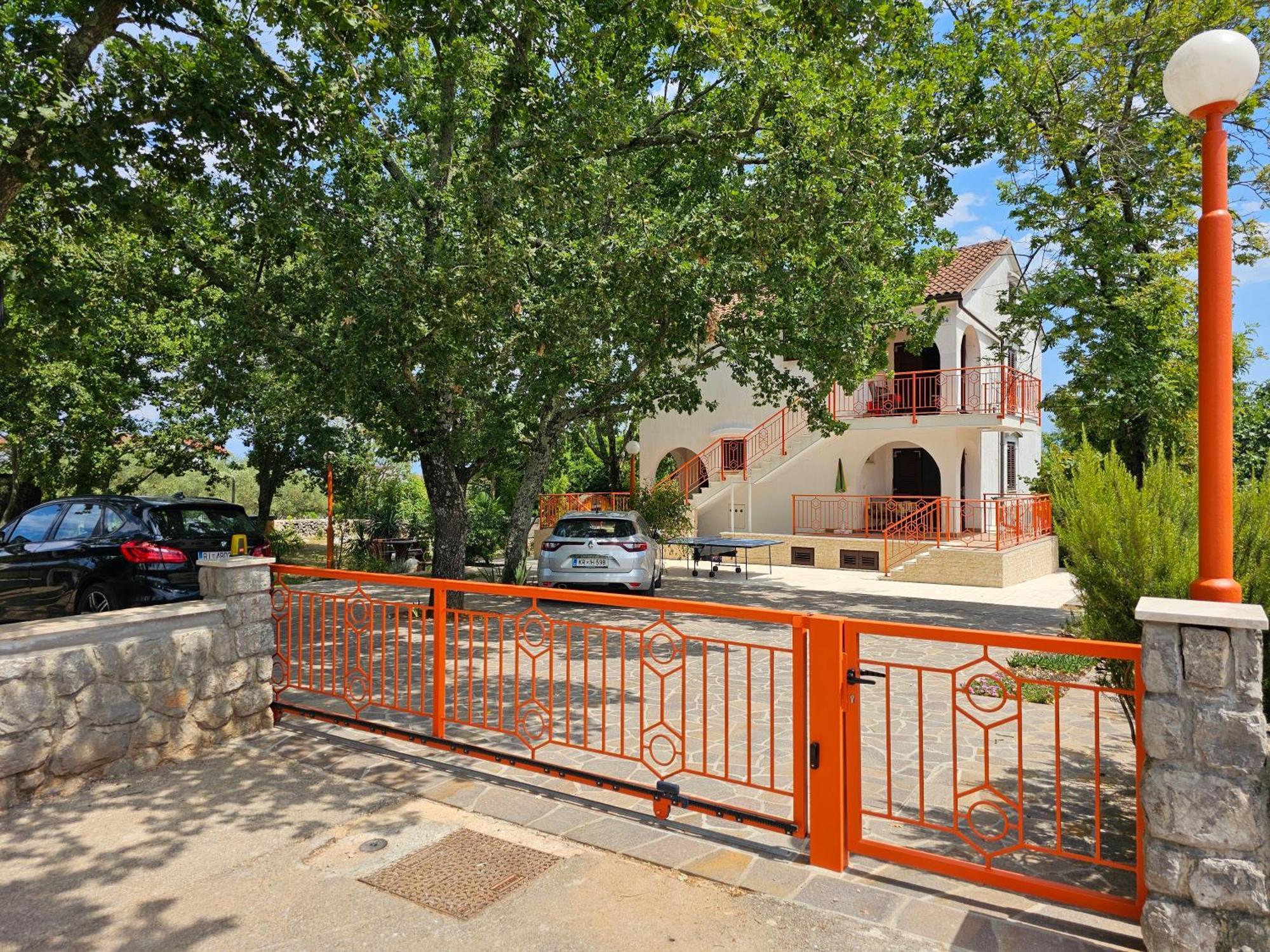 Villa Kucan Порат Екстер'єр фото