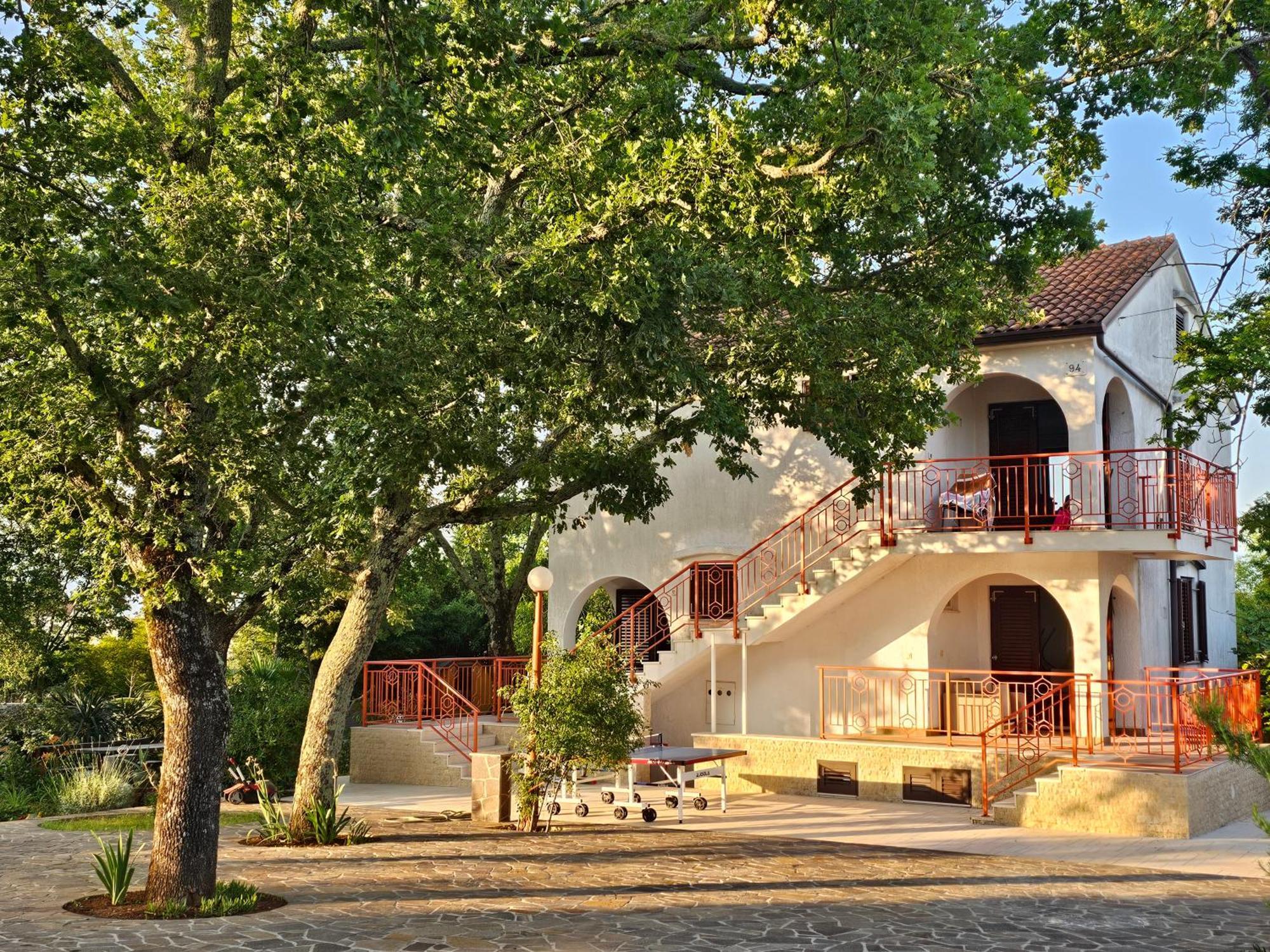 Villa Kucan Порат Екстер'єр фото