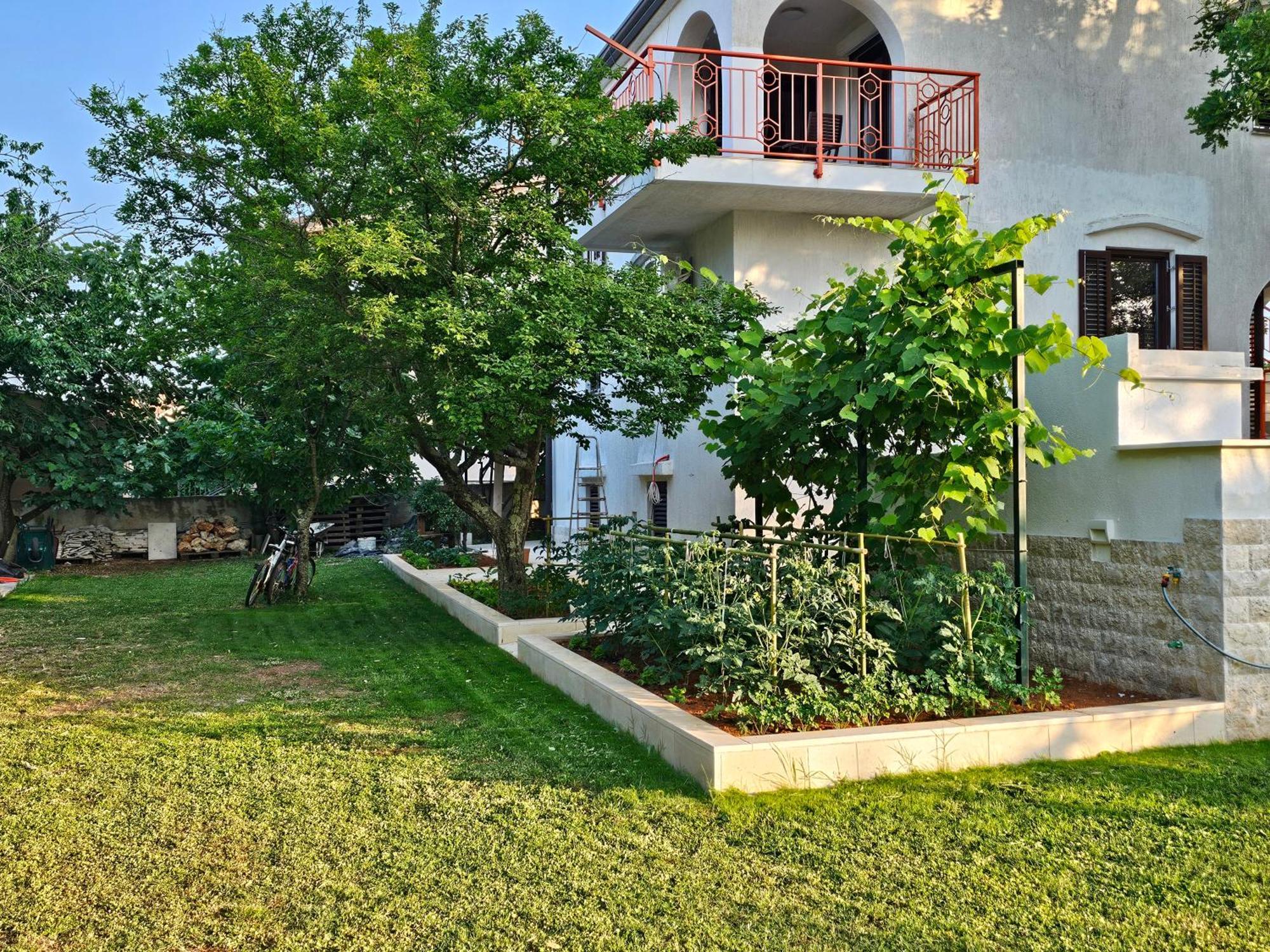 Villa Kucan Порат Екстер'єр фото
